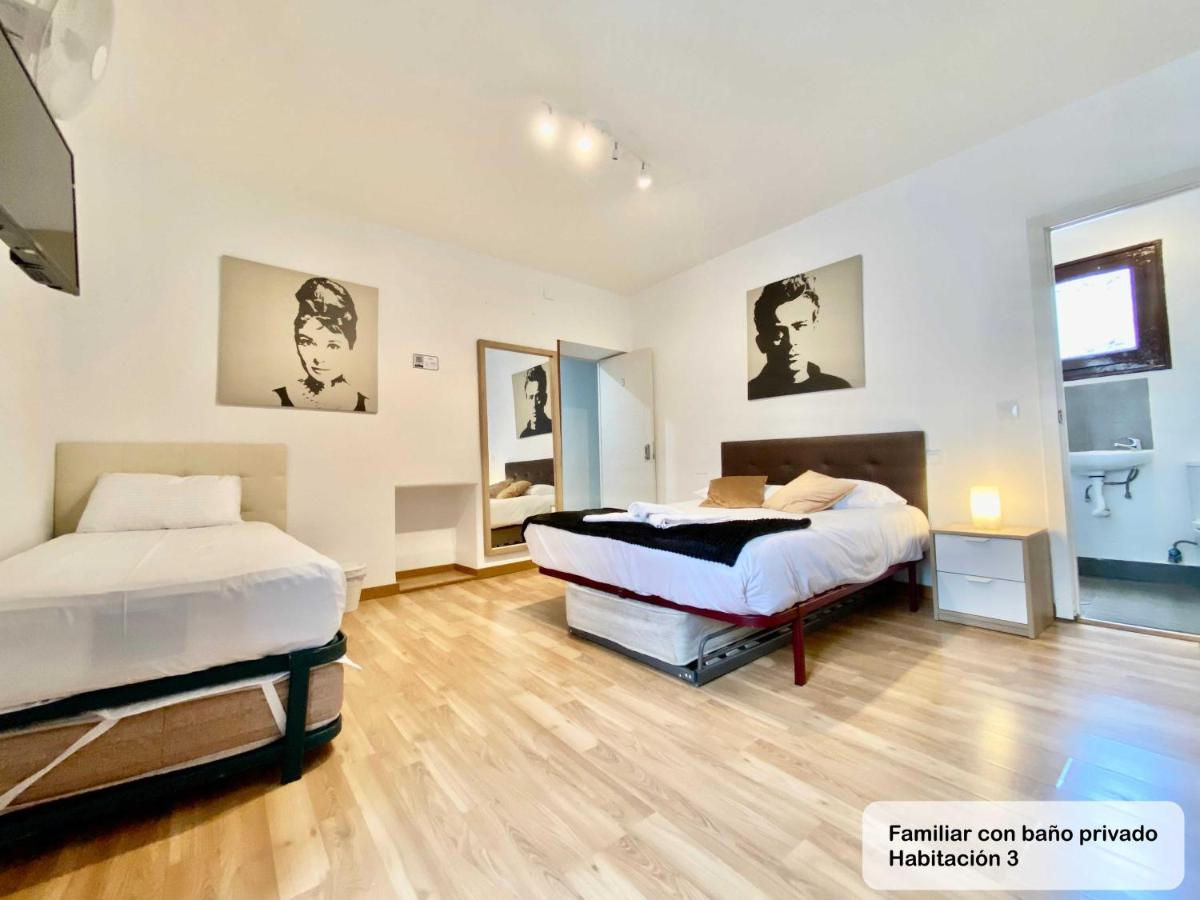 Gran Via Sol Rooms Madrid Esterno foto
